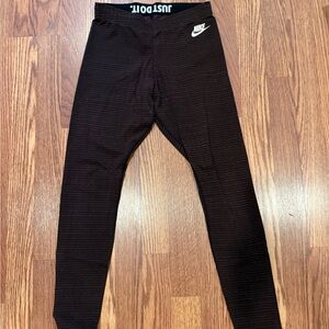 Nike Women’s Striped Leggings - Maroon and Black - Size Small